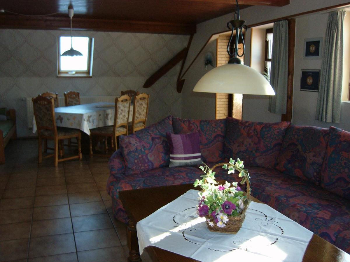 Ferienwohnung Neureuth 쉴링그스푸르스트 외부 사진